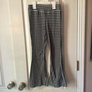 B10 Derek Heart pants